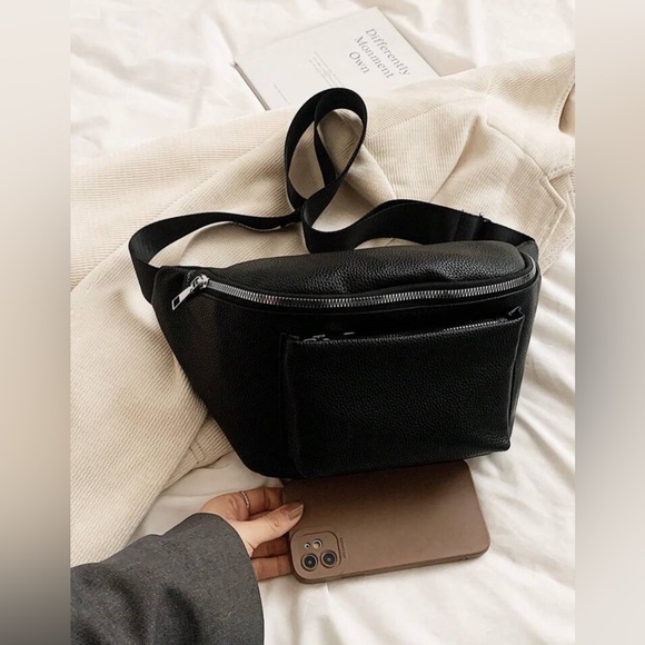 New Fanny Pack, Crossbody Bag - Picture 4 of 5